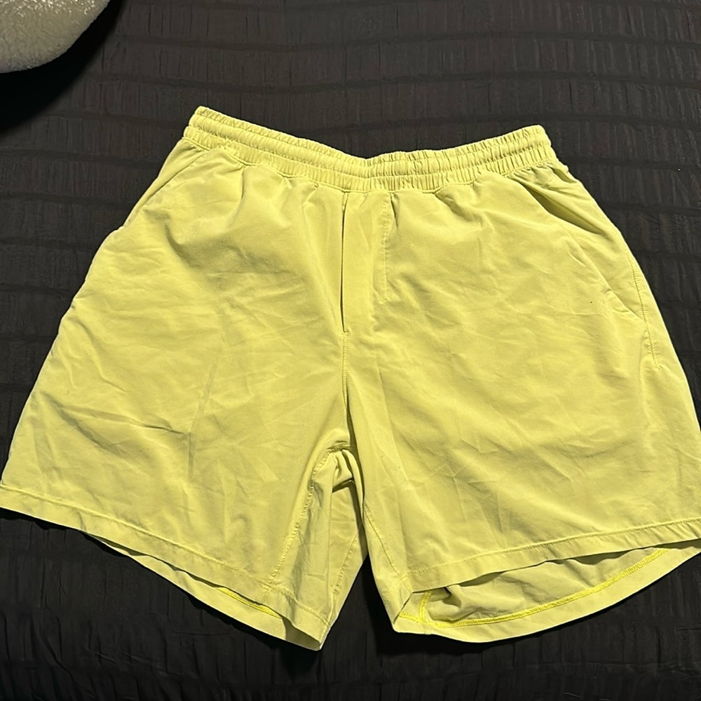 Lululemon Pace Breaker 7” Linerless Size Large